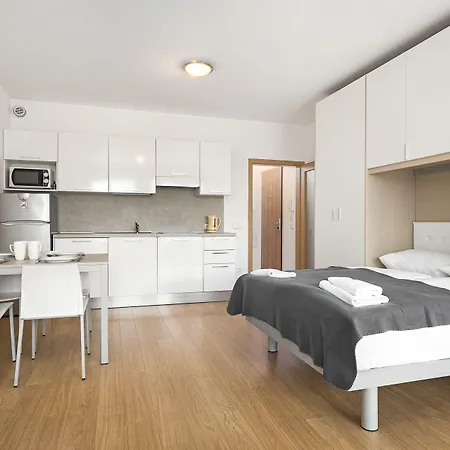 Prague City Residence Aparthotel 3*