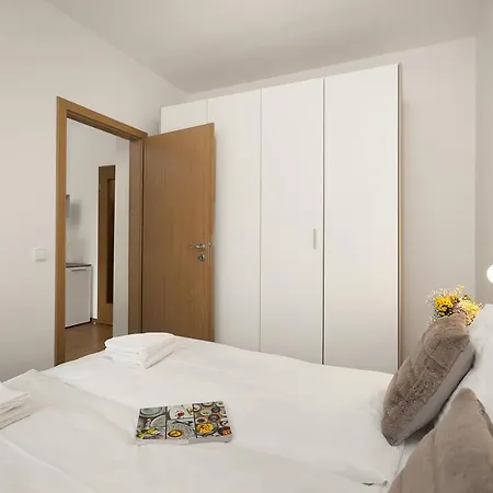 Prague City Residence Apart Otel Prag