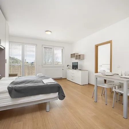 Prague City Residence Apart Otel Prag