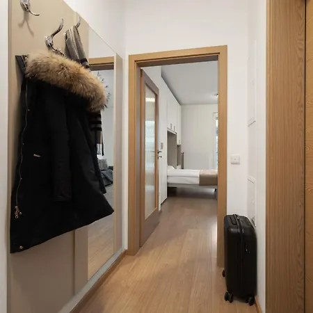 Aparthotel Prague City Residence 3*